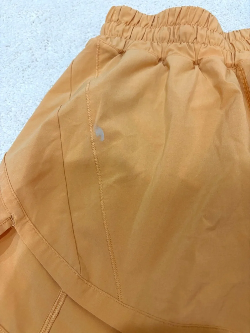 Lululemon Hotty Hot Shorts 4” Size 4